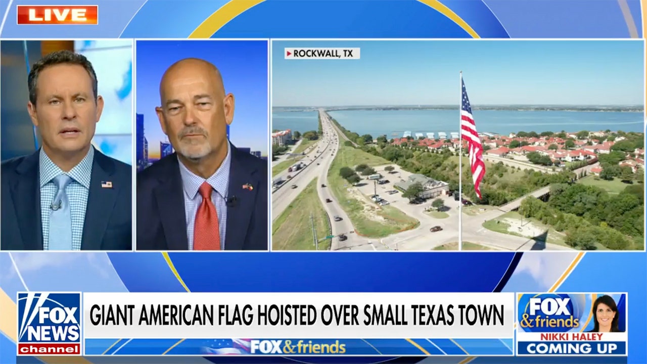 Texas town installs American flag nearly 200 feet in the air to show its patriotism