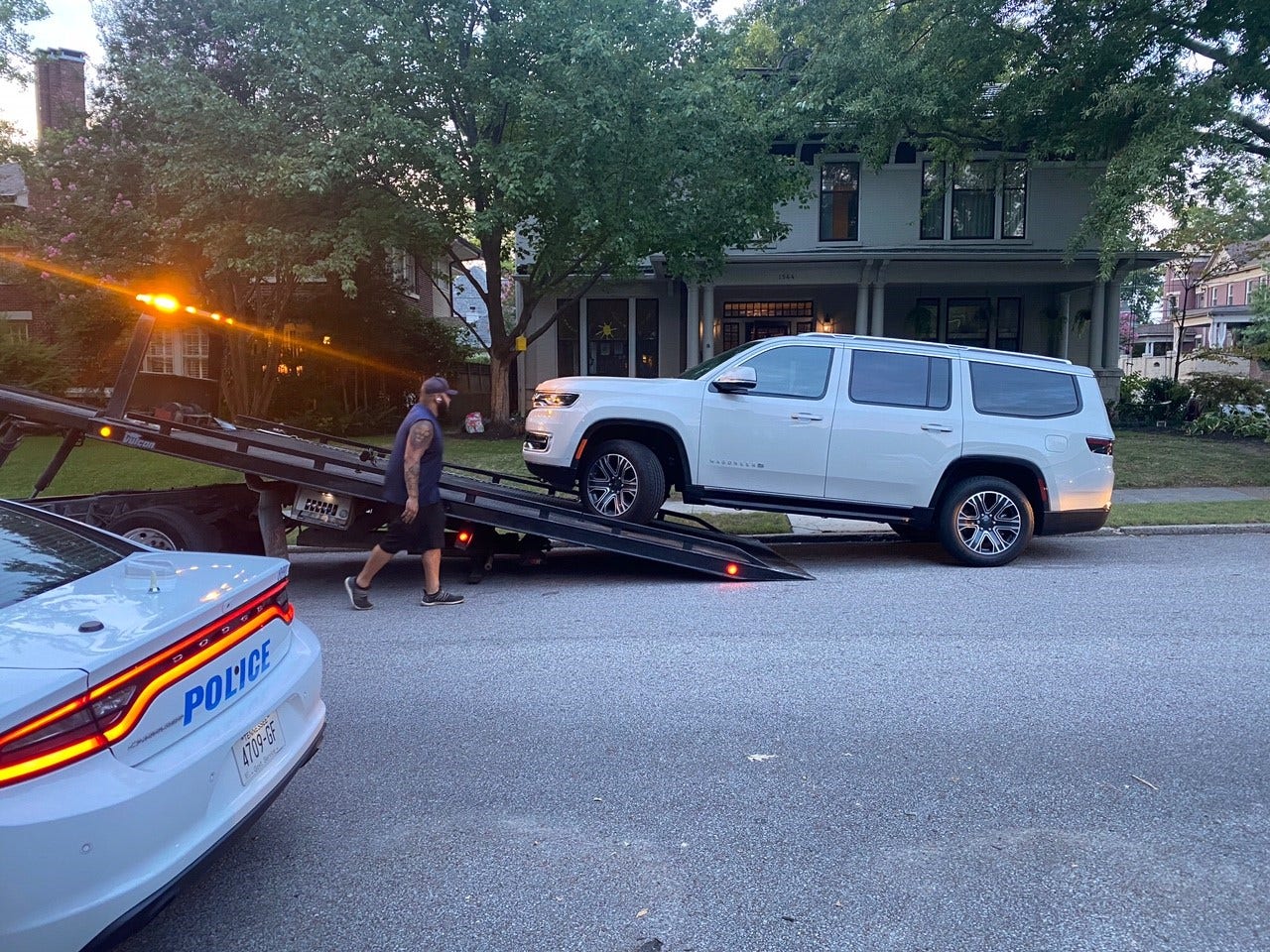 Lacking Liza Fletcher SUV towed from outdoors of abducted mom's home