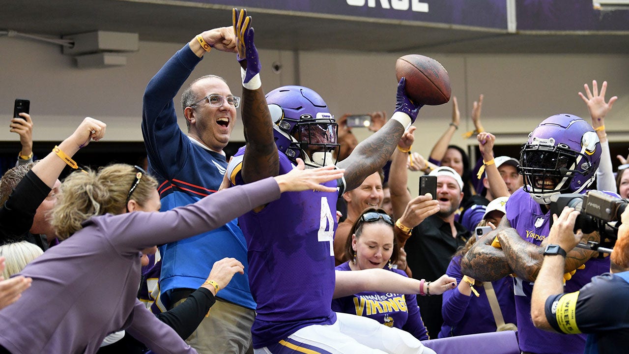 Dalvin Cook's touchdown to ice Vikings game cost him over $7,000