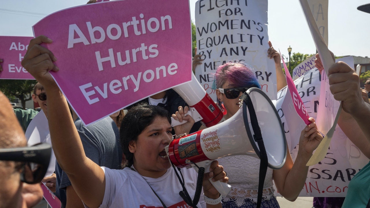 Read more about the article Pro-life advocates sound alarm on ‘extreme’ Florida abortion vote that Dems hope could swing general election