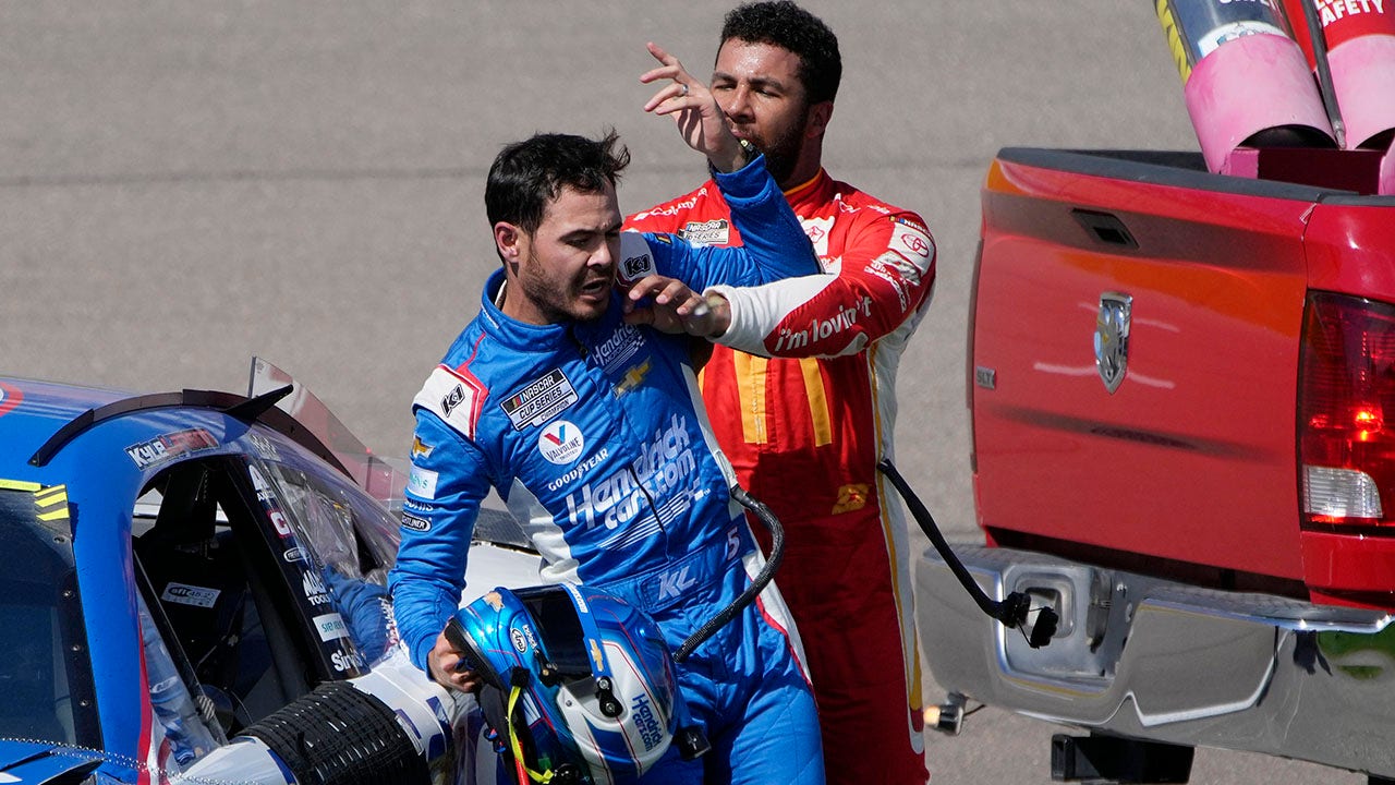 Bubba Wallace apologizes for dangerous incident with Kyle Larson 'I
