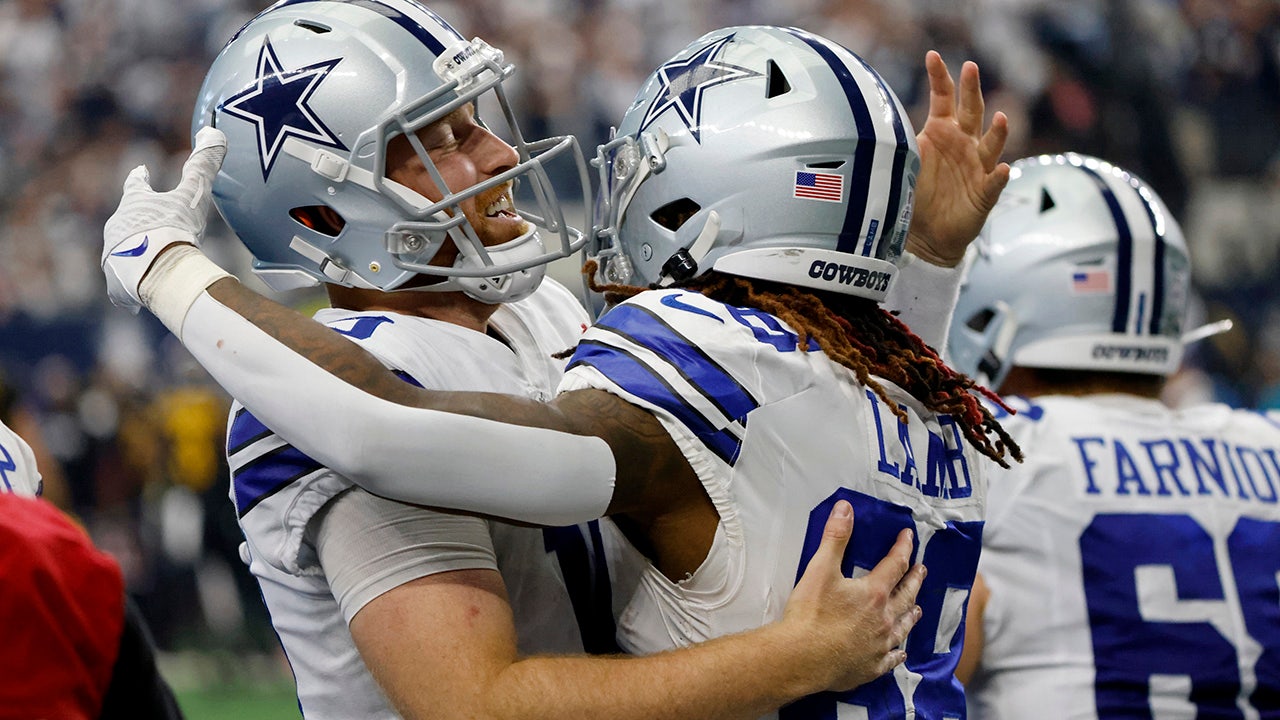 Washington Commanders cornerback William Jackson III (3) is seen during the  second half of an NFL football game against the Dallas Cowboys, Sunday,  Oct. 2, 2022, in Arlington, Texas. Dallas won 25-10. (