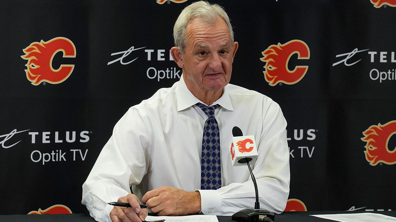 Flames' Darryl Sutter gives crucial reason why Jonathan Huberdeau left  bench in 1st period | Fox News