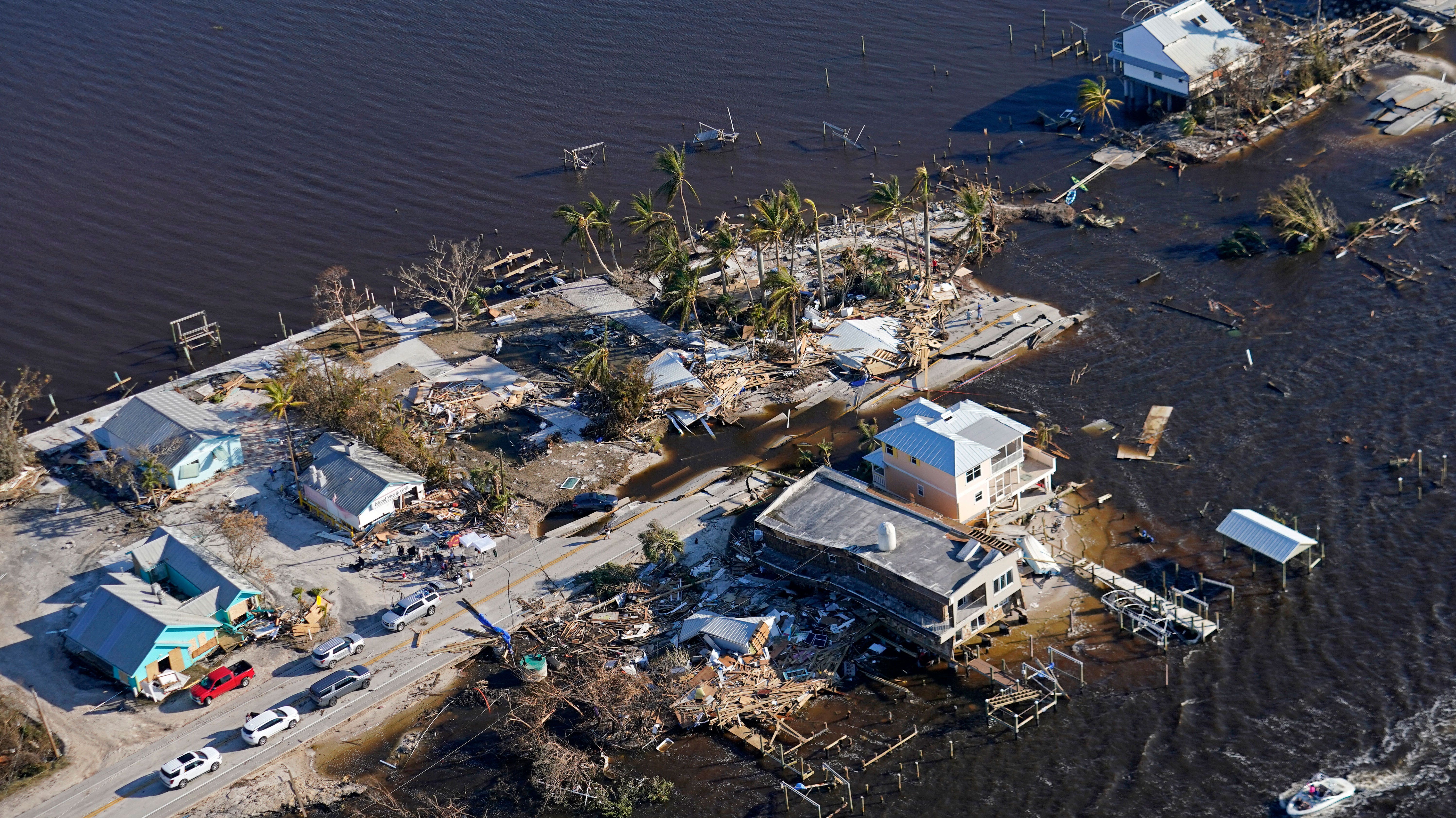 Hurricane Ian devastation likely to worsen in Florida as rivers continue to rise days after deadly storm – Fox News