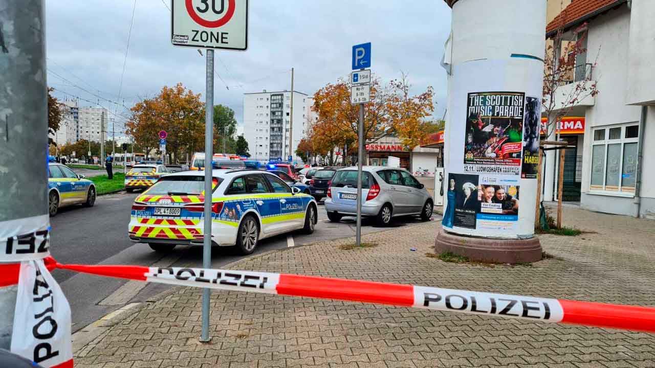 2 killed, another injured in southwestern Germany stabbing