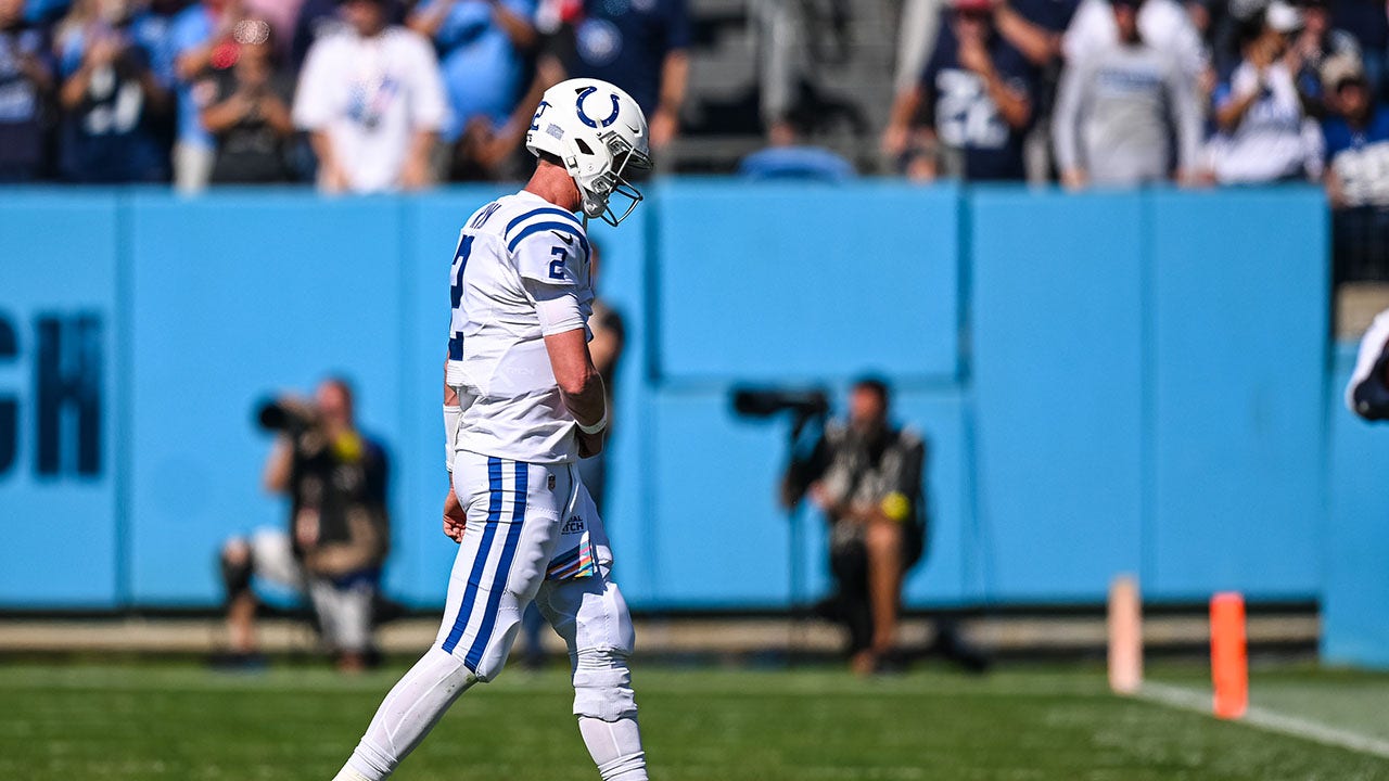 Colts bench injured QB Matt Ryan in favor of Sam Ehlinger