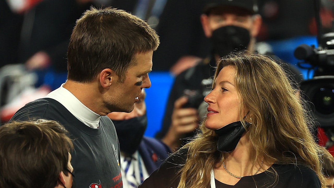 Tom Brady was 'stressed out' about parents battling coronavirus, father says