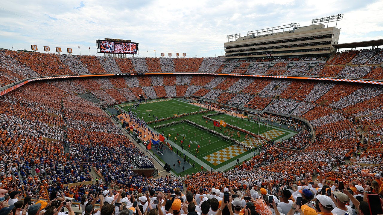 Biggest Pitch invasion ever seen after Tennessee Alabama college