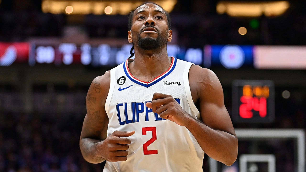 Clippers’ Kawhi Leonard returns after missing entire 2021-2022 NBA season with injury