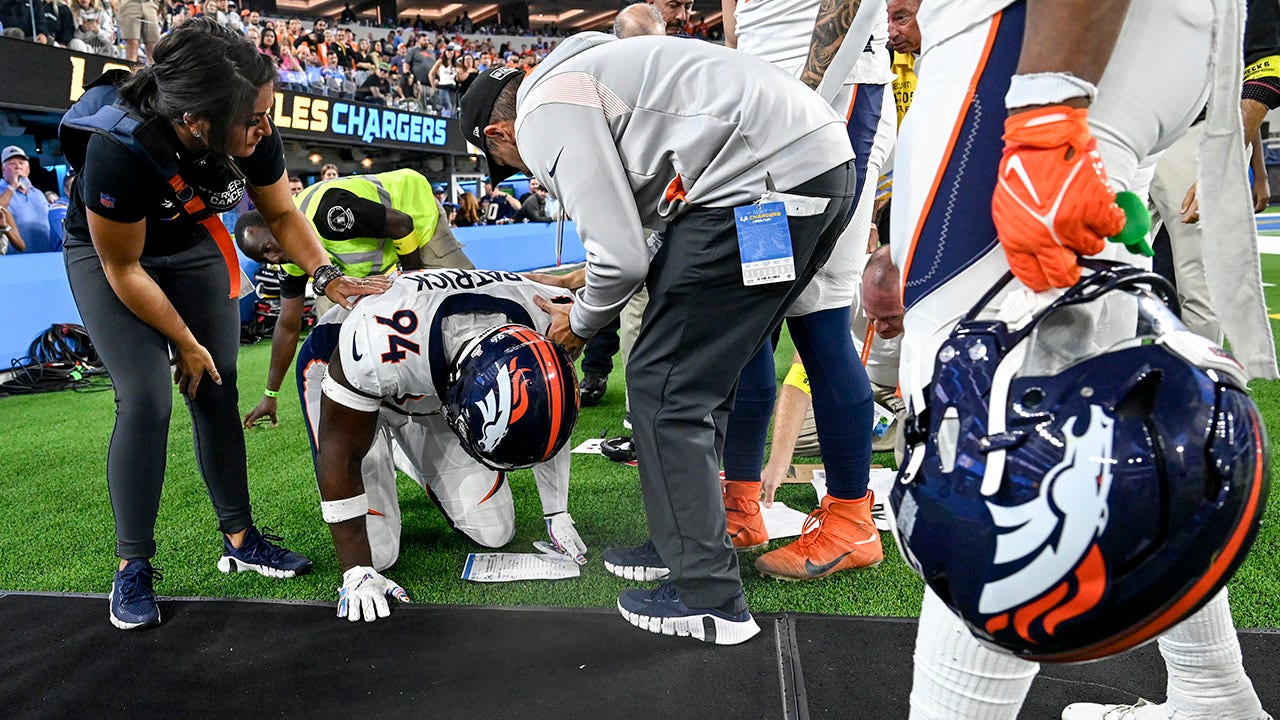 Broncos' Aaron Patrick Sues NFL, ESPN And Chargers Over ACL Injury Suffered  During MNF Game - Daily Snark