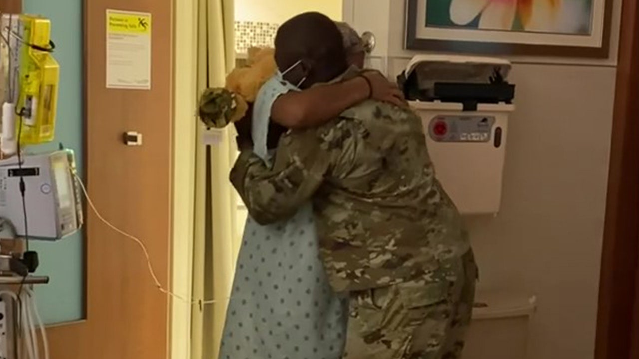 Army captain serving in Iraq surprises pregnant wife at hospital hours before birth of first child