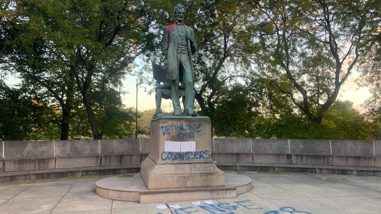 Chicago statue of Abraham Lincoln vandalized to protest 1862 death of Native Americans: 'Colonizer'