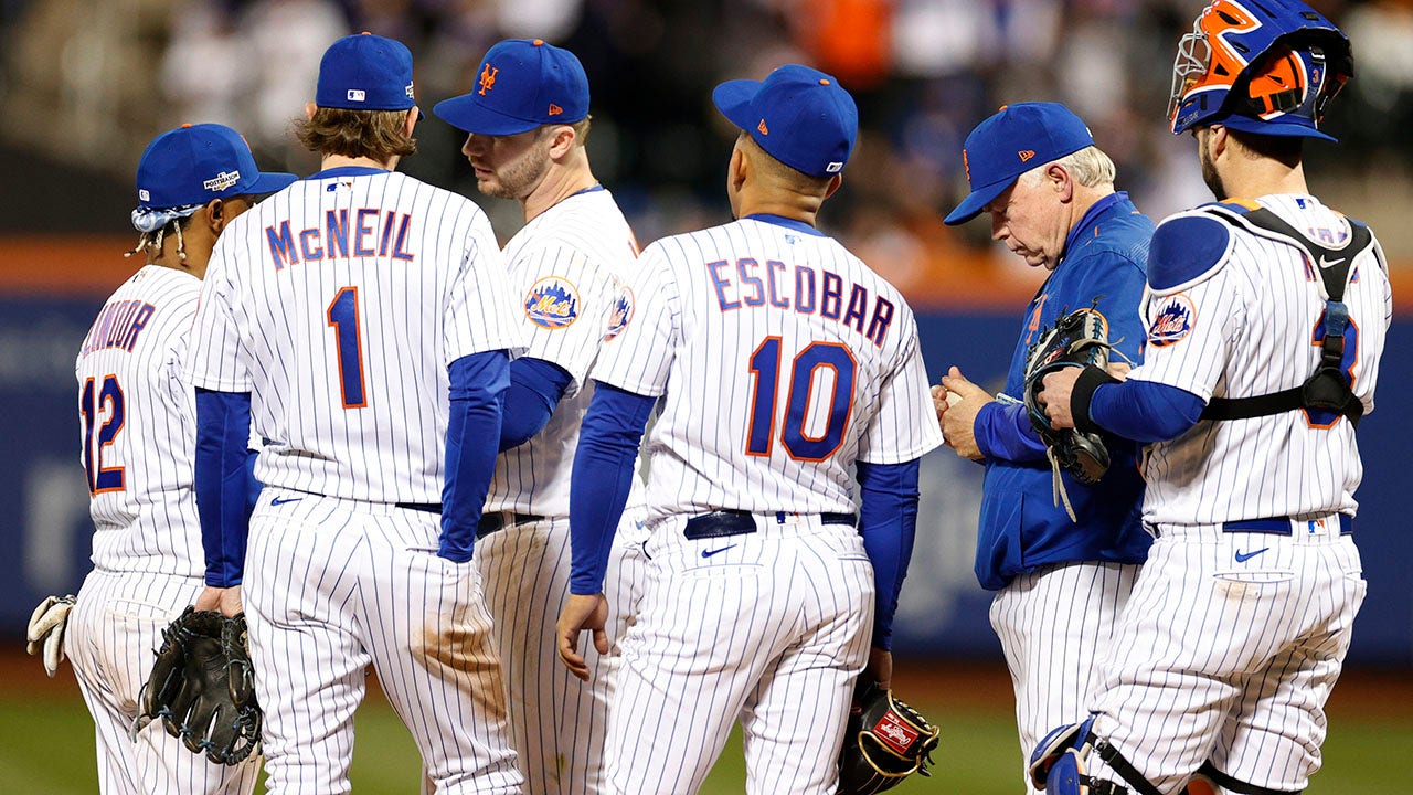 Sports radio legend Chris Russo unleashes epic tirade on Mets collapse, Buck Showalter, analytics Fox News