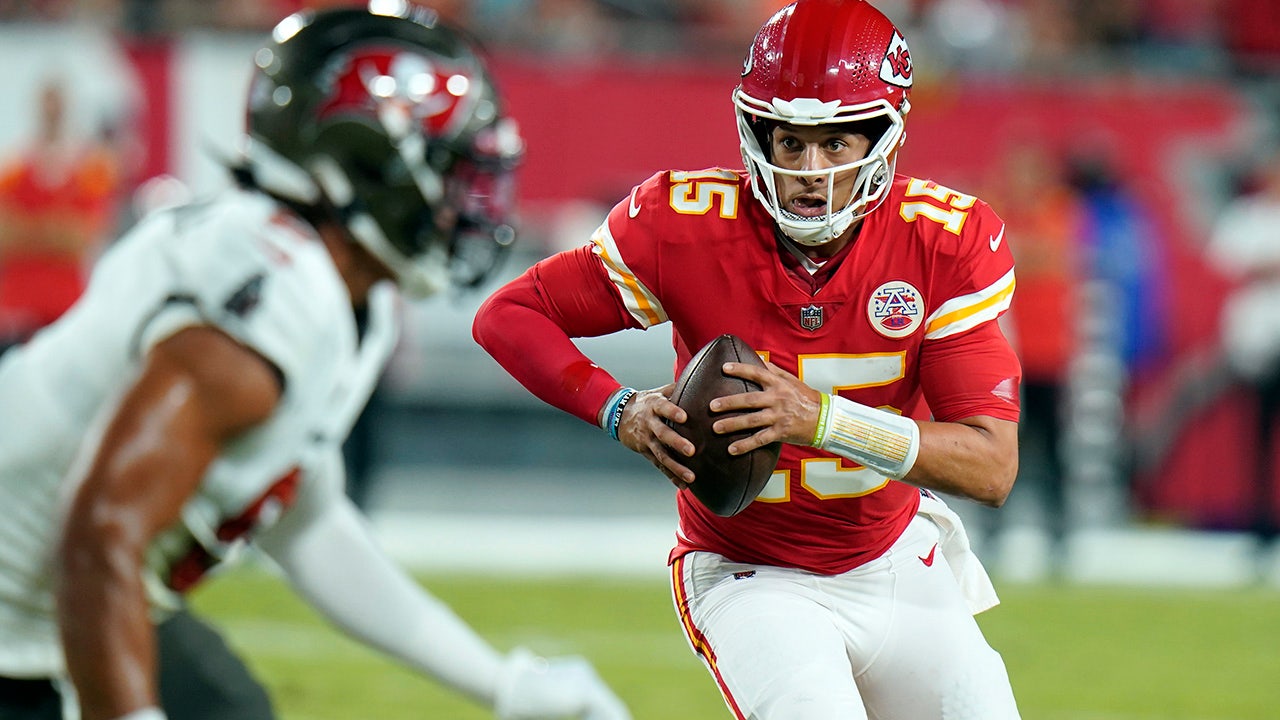 Buccaneers batter Mahomes in 31-9 Super Bowl rout of Chiefs - The San Diego  Union-Tribune