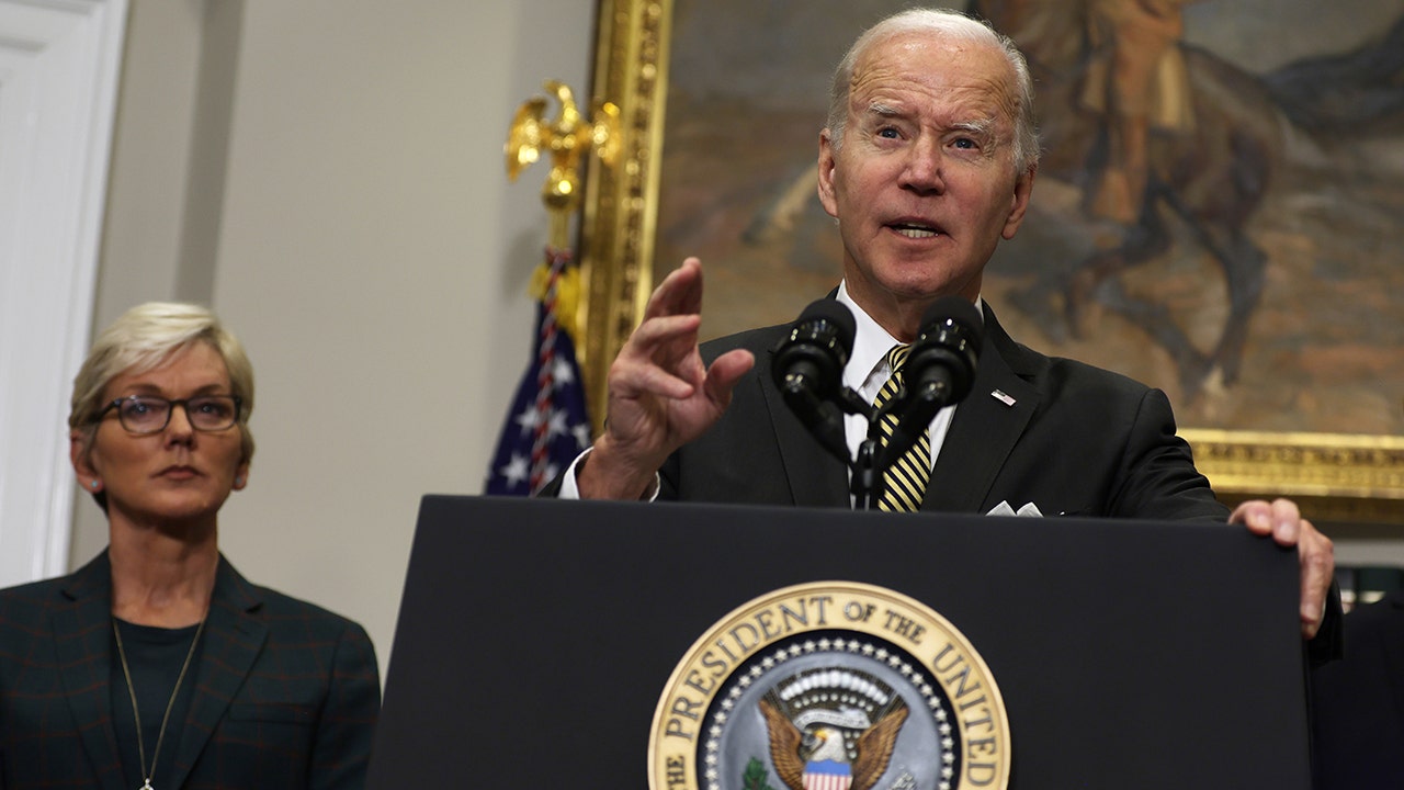 Biden slammed for anticipated Strategic Petroleum Reserve release: not ‘a long-term solution’