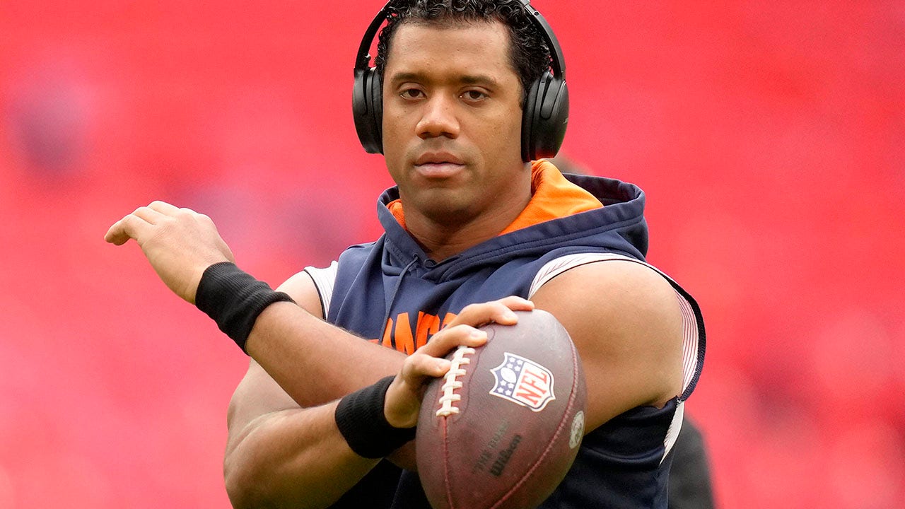 Russell Wilson's pass to end first half subject of ridicule as Broncos ...