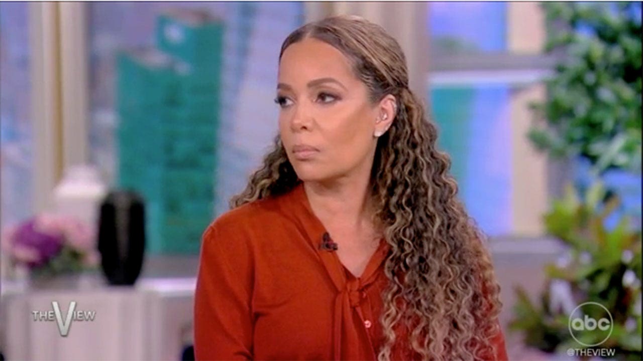 'The View' hosts slam NBC reporter who interviewed Fetterman: She's not ...