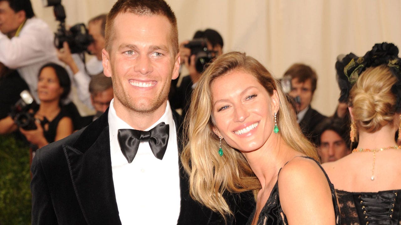 Tom Brady says football season is like 'deployment in the military' amid divorce rumors