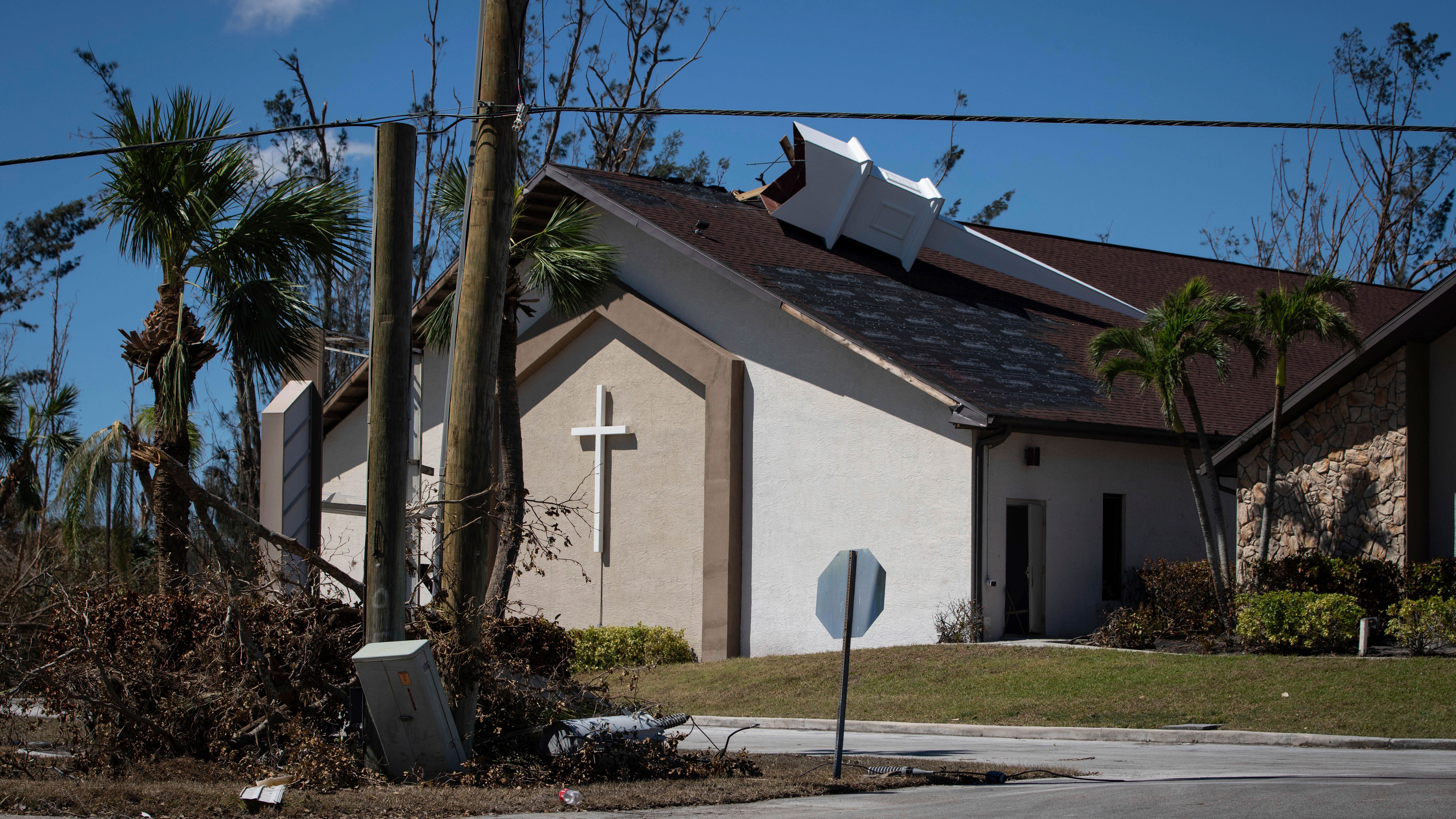 News :Hurricane Ian shakes SW Florida’s faith but can’t destroy it