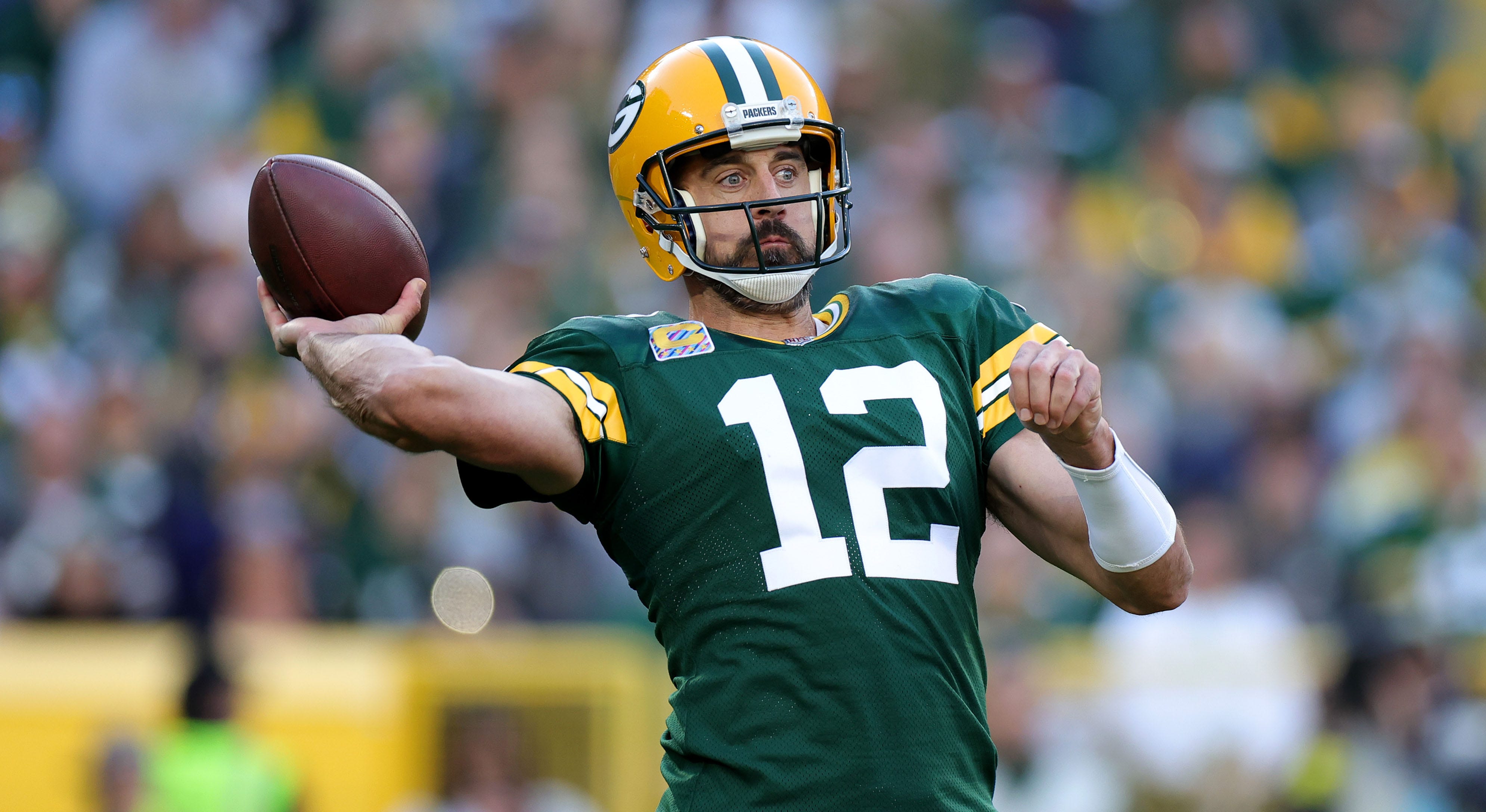 New London's Dillon scores first two NFL TDs as Packers win