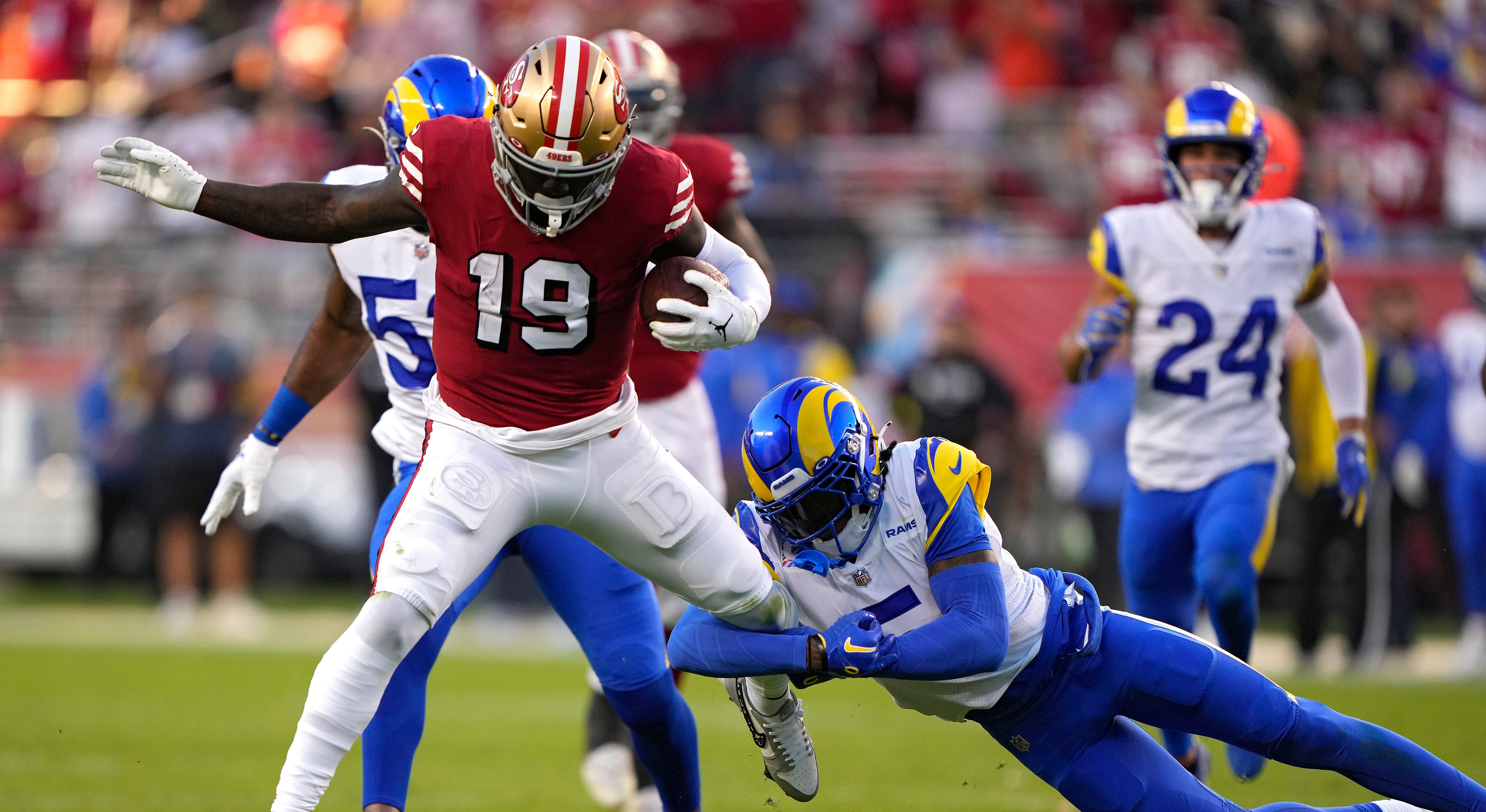 49ers’ defense swarms Rams, Deebo Samuel runs wild in victory