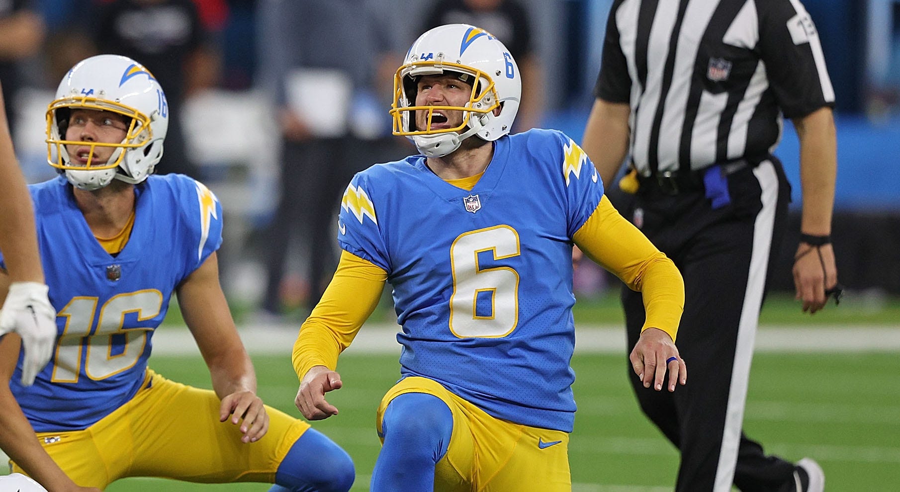 Chargers defeat Broncos 19-16 in overtime