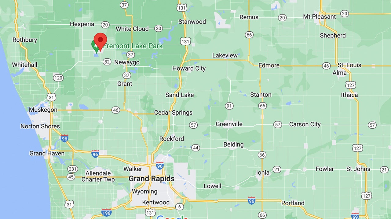 Michigan Family Mysteriously Vanishes Police Very Concerned   Google Map Fremont Michigan 