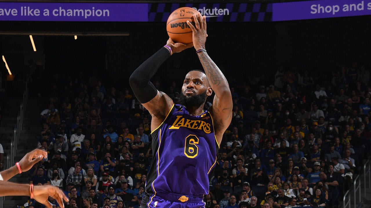 Lakers News: LeBron James Addresses Terrible Preseason Shooting Night - All  Lakers