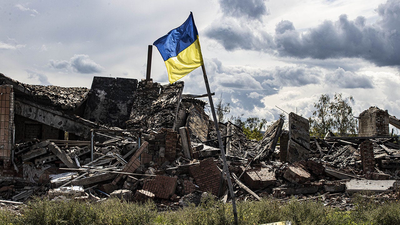 Ukrainian troops make gains with burst through Russian forces