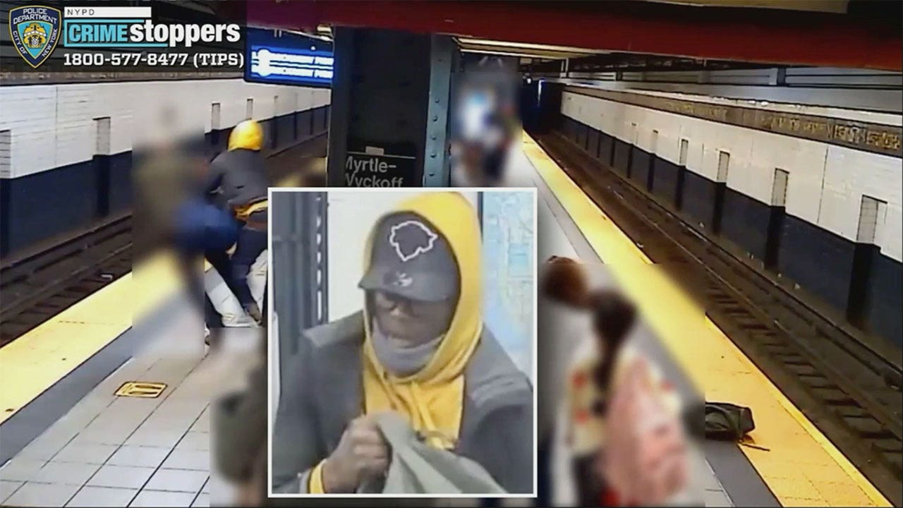 Man violently shoves stranger onto subway tracks, prompting NYPD search: video