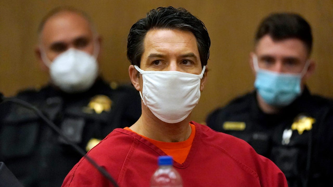 CA woman convicted after using killer Scott Peterson's name in benefits scam