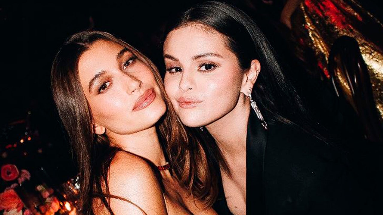 Selena Gomez defends Hailey Bieber amid death threats: 'Really want this  all to stop' | Fox News