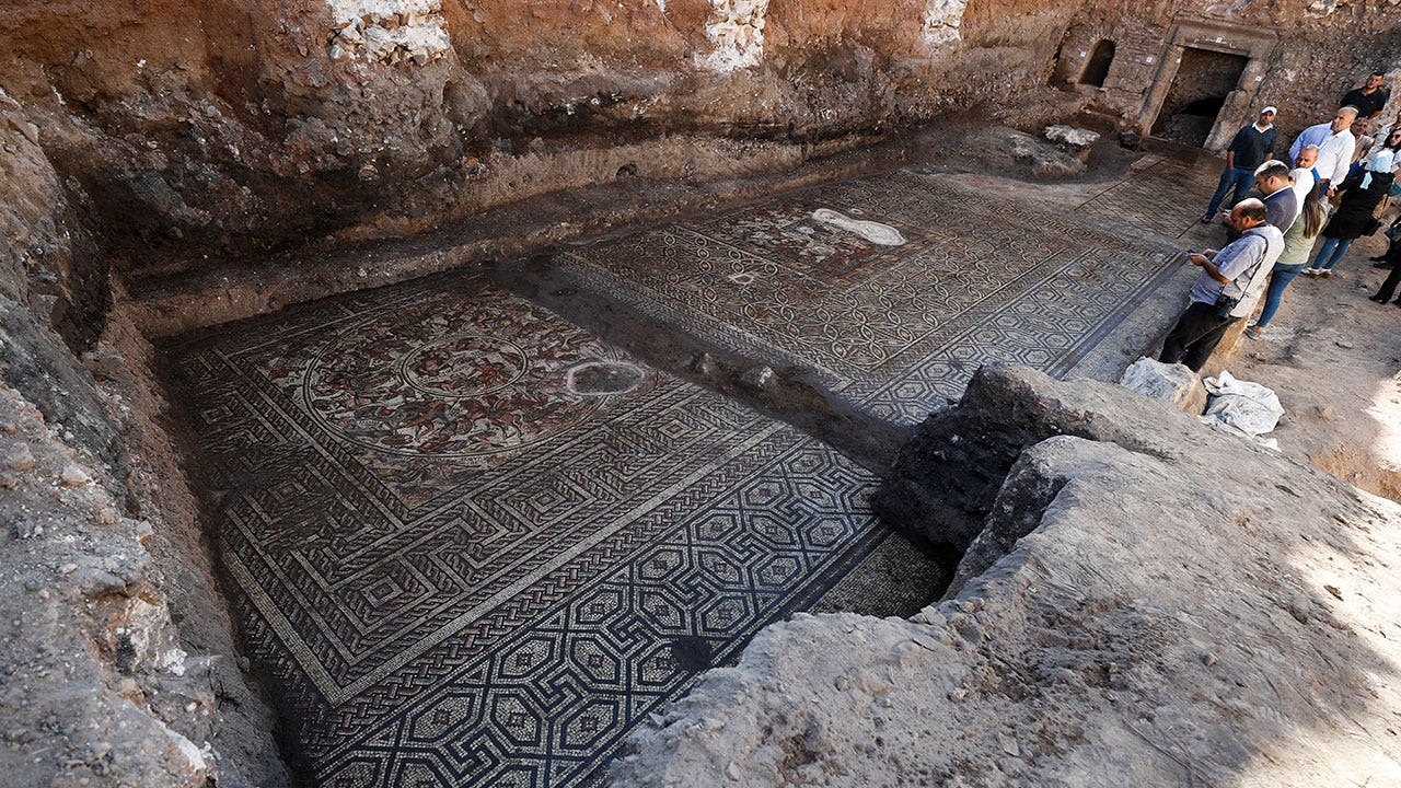 Syria digs up 'rare' Roman mosaic in former rebel stronghold