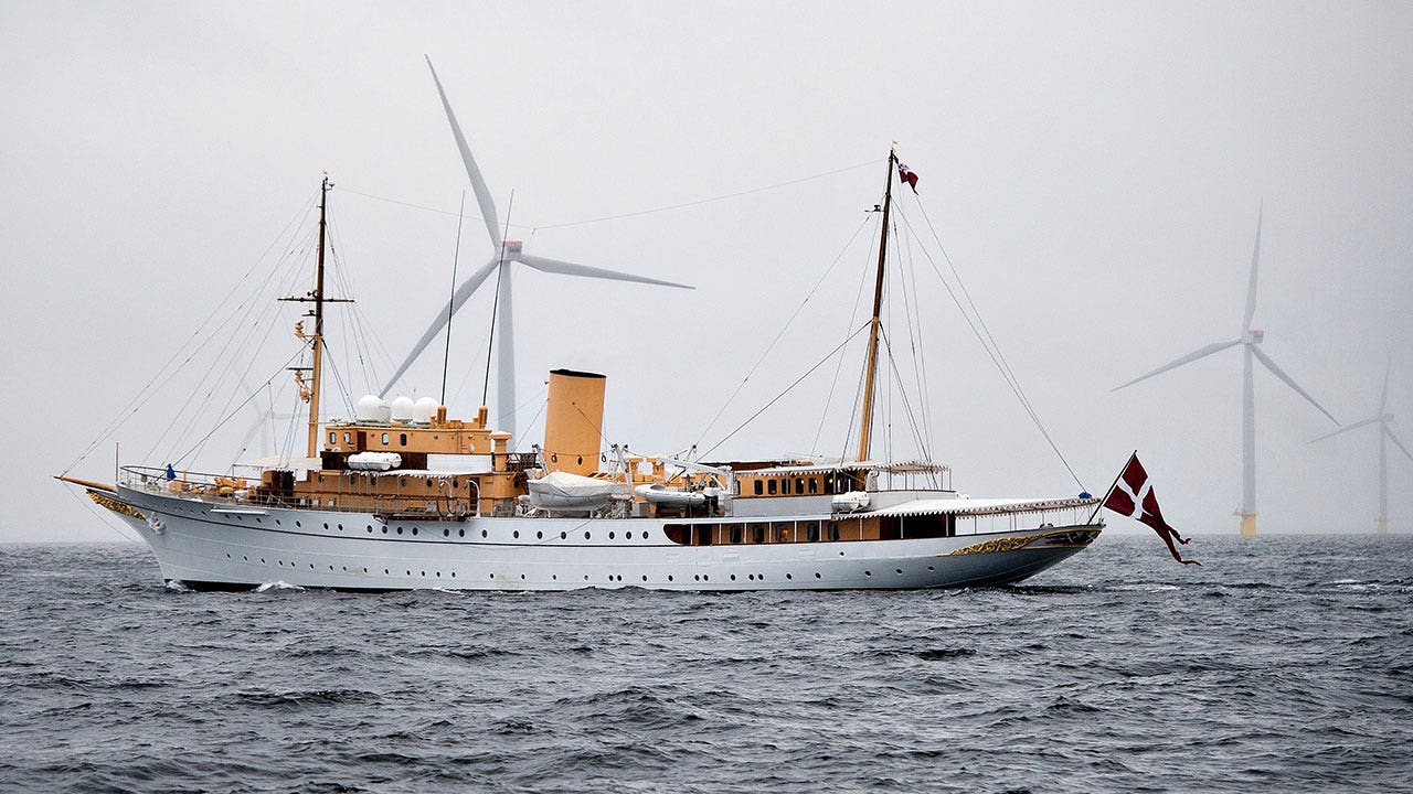 String of 4 tremors detected 30 seconds apart in international waters near Denmark