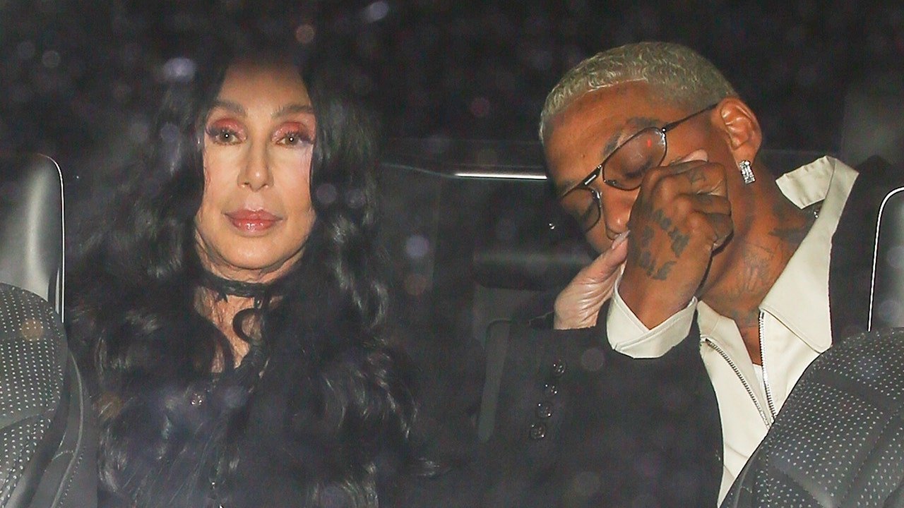 Cher gets a kiss during date night with new boyfriend, Alexander Edwards,  who is 40 years her junior | Fox News