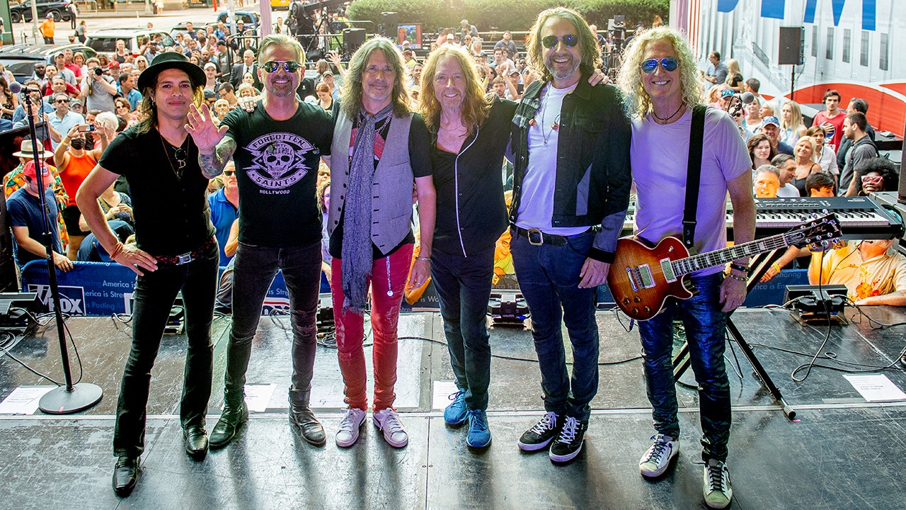 Foreigner announces farewell concert tour starting in July 2023