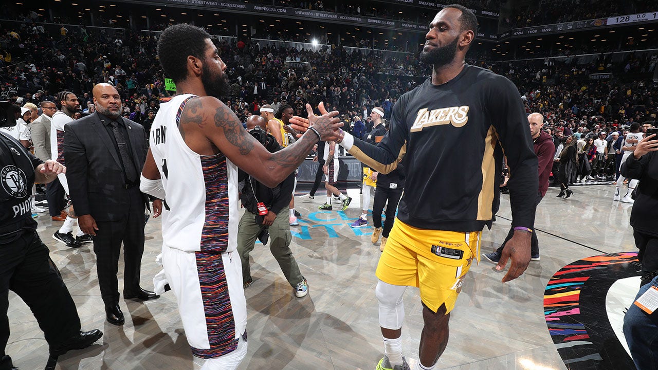 LeBron James Speaks On Kyrie Irving, But NBA Players Largely Silent –  Deadline