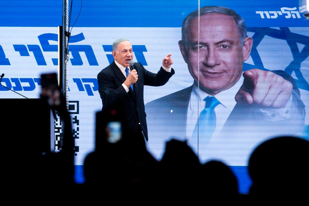 Israel election: Early exit polls show Netanyahu poised to return to power