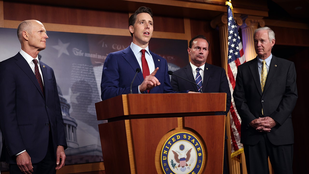 Republican Party 'is dead' after major midterm election losses in Arizona, Pennsylvania, Nevada: Hawley