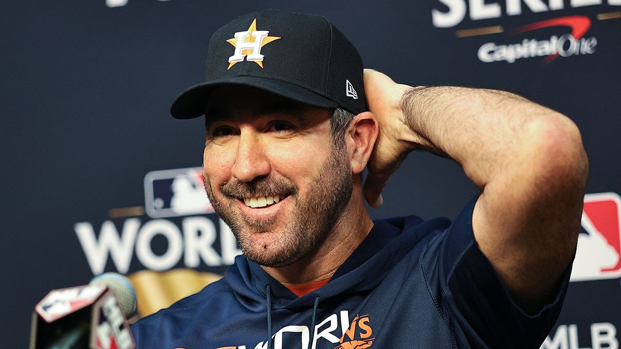 Justin Verlander responds to being booed by own fans in front of