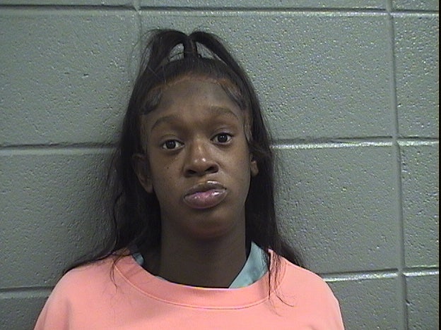 Chicago woman held on $2 million bail after admitting to stabbing unborn baby's father to death