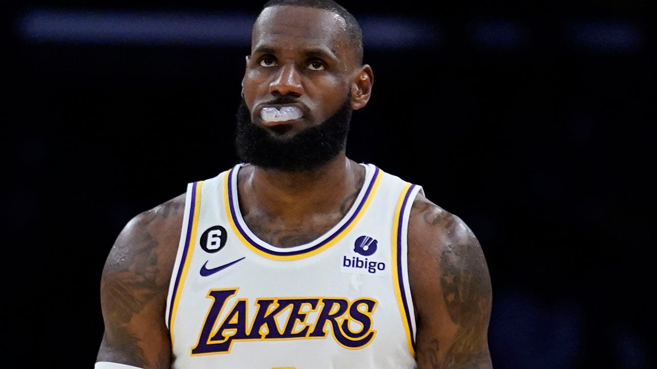 Midterm Elections LeBron James Makes His Endorsement In Senate