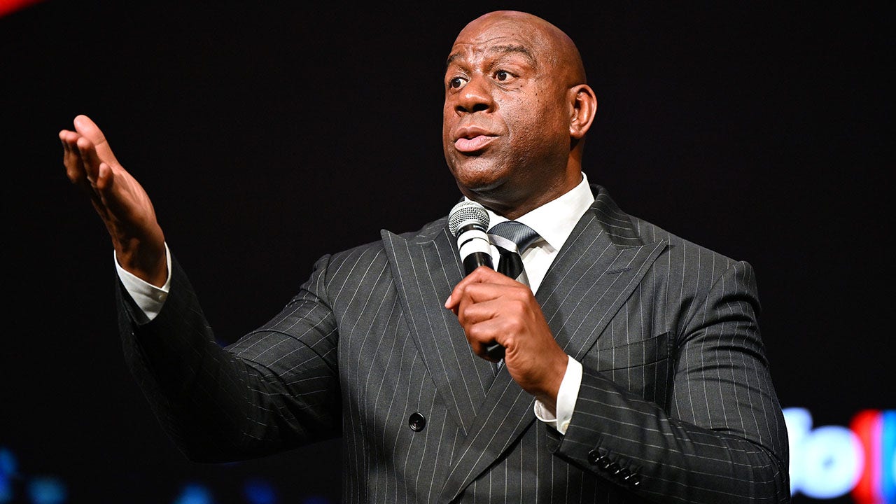 Read more about the article Lakers legend Magic Johnson rips ‘ridiculous’ idea team should lose play-in game to avoid facing Nuggets