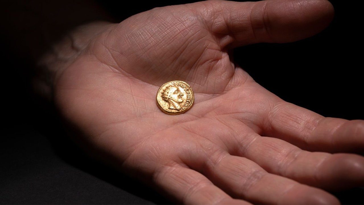 Piratage monétaire : Une étude des pièces de monnaie suggère que le « faux » empereur romain était réel