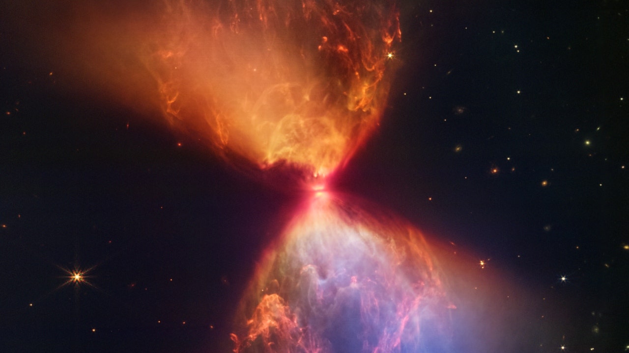Nasa reveals stunning image of strange space TRIANGLE made by