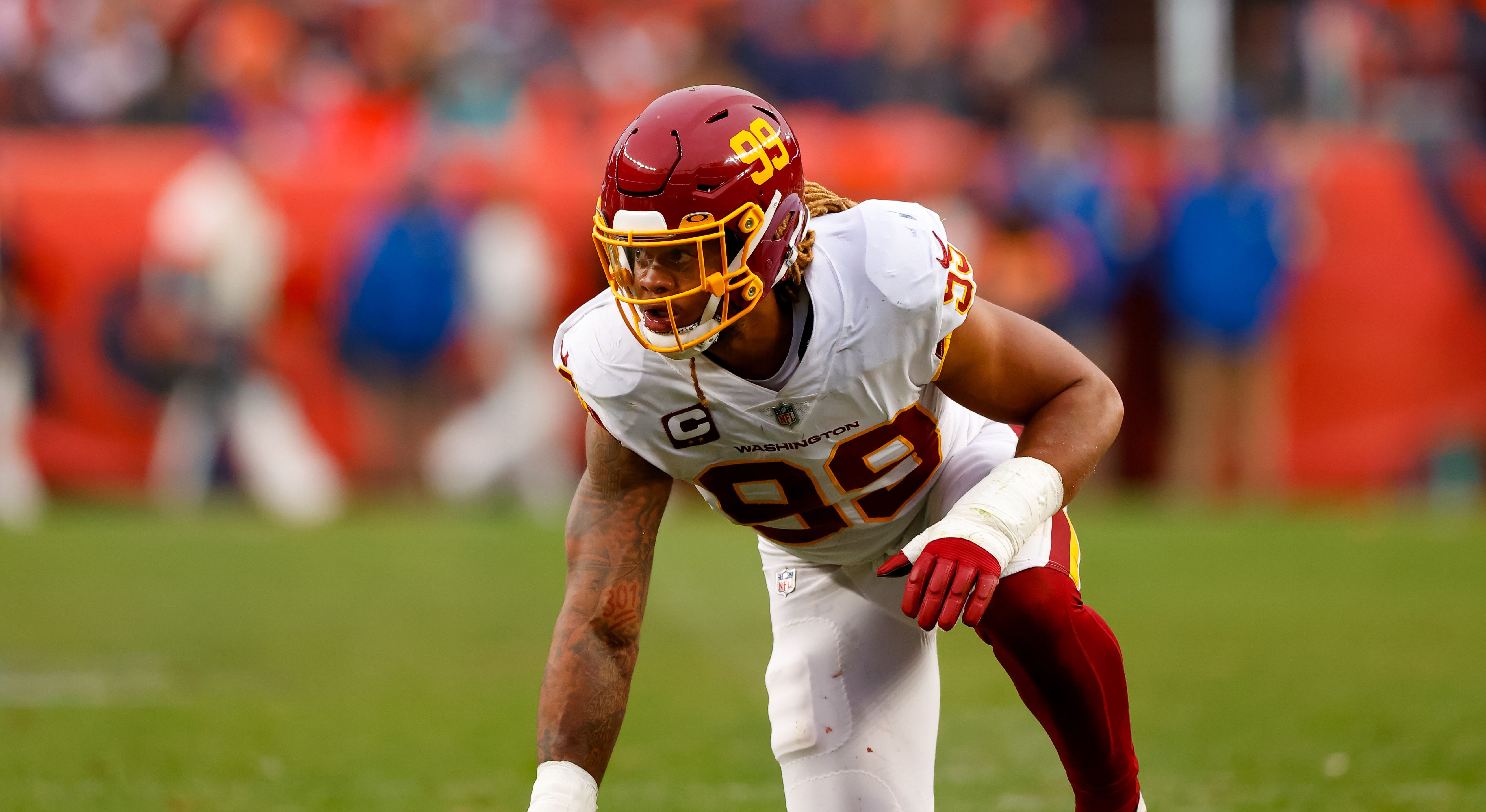 August 26th 2023: Washington Commanders defensive end Chase Young (99)  warms up before the NFL game between the Cincinnati Bengals and the Washington  Commanders in Landover, MD. Reggie Hildred/CSM Stock Photo - Alamy