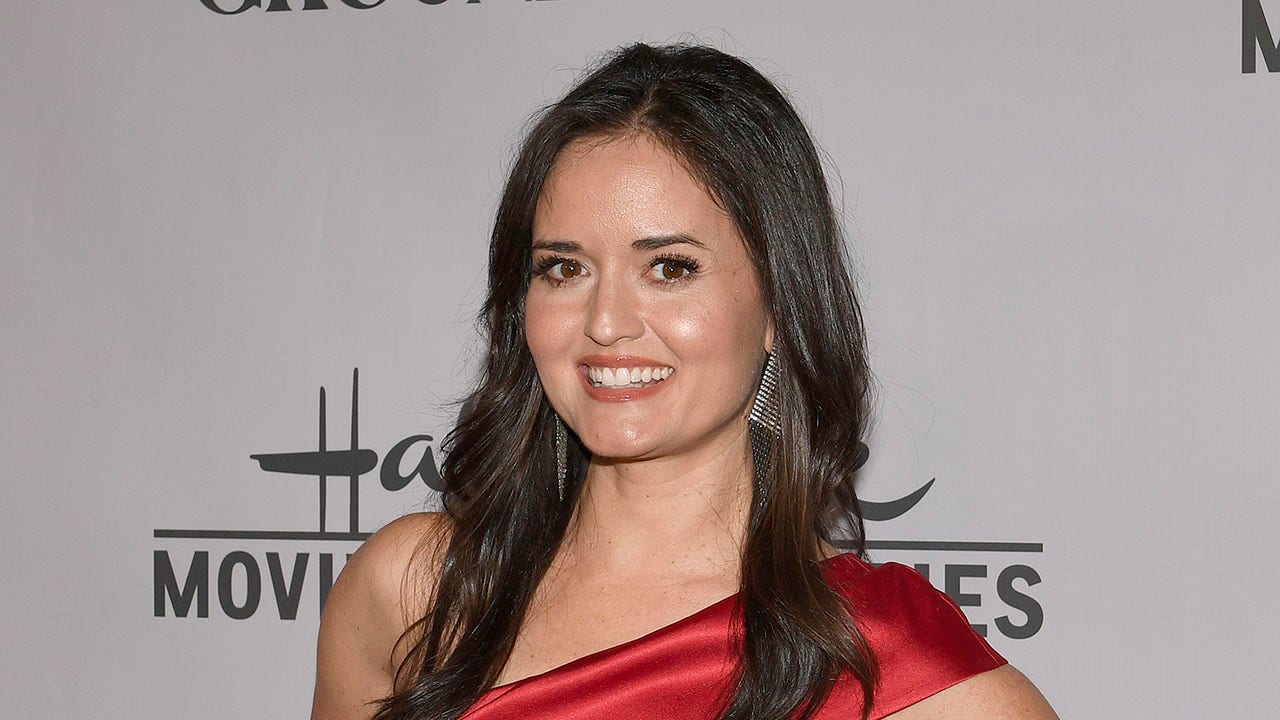 Danica McKellar says her family has left Los Angeles for rural Tennessee: &...