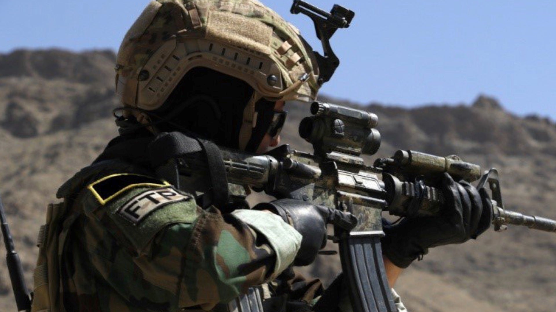 DVIDS - News - Female soldiers set sights on special operations