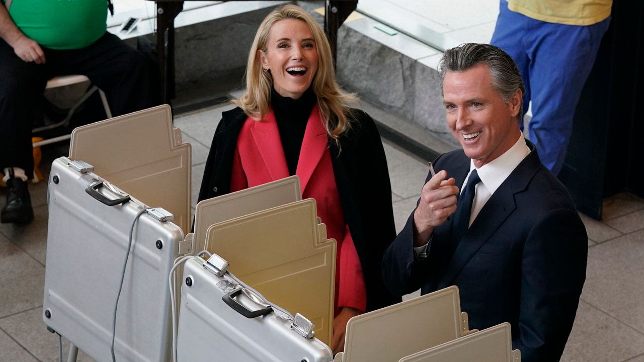 In California, Newsom administration anticipates issues despite clear path to victory