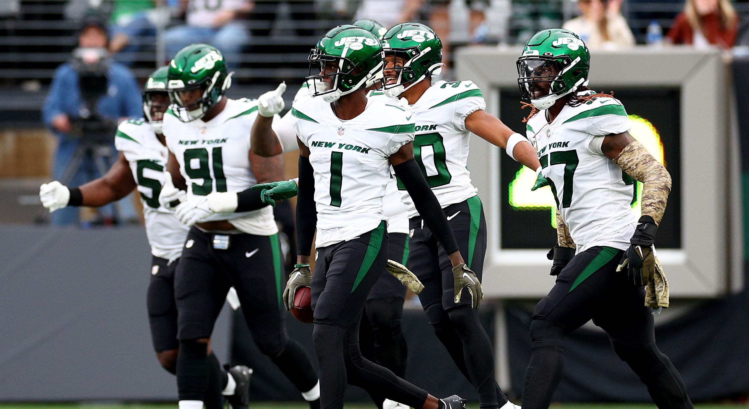 Jets Pull Off Upset Over Bills Force Josh Allen To Throw Two 